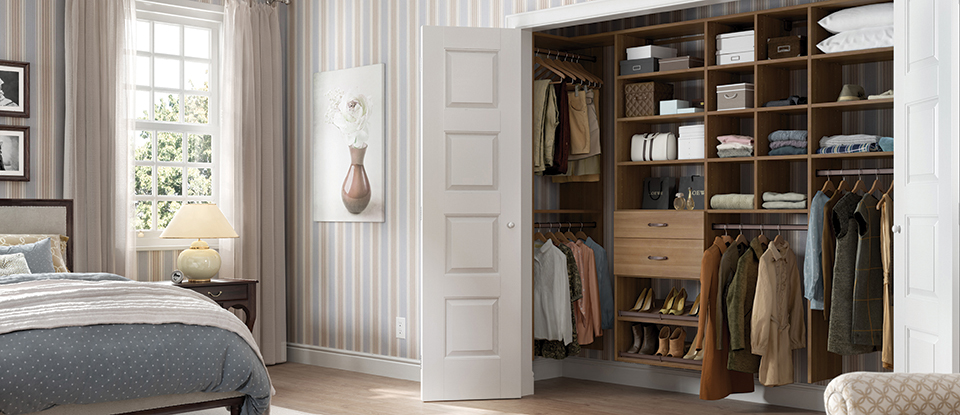 Expert Advise for Organizing a Bedroom Closet